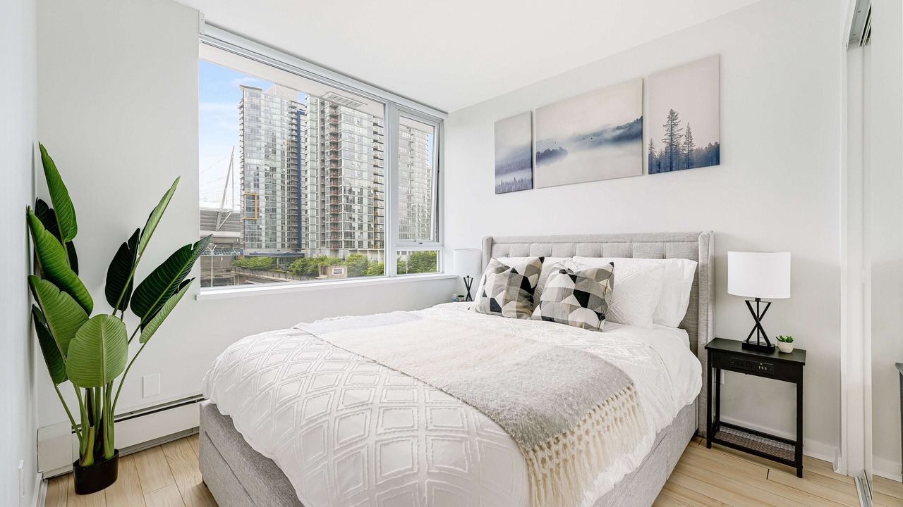 Photo of Bedroom in Crosstown