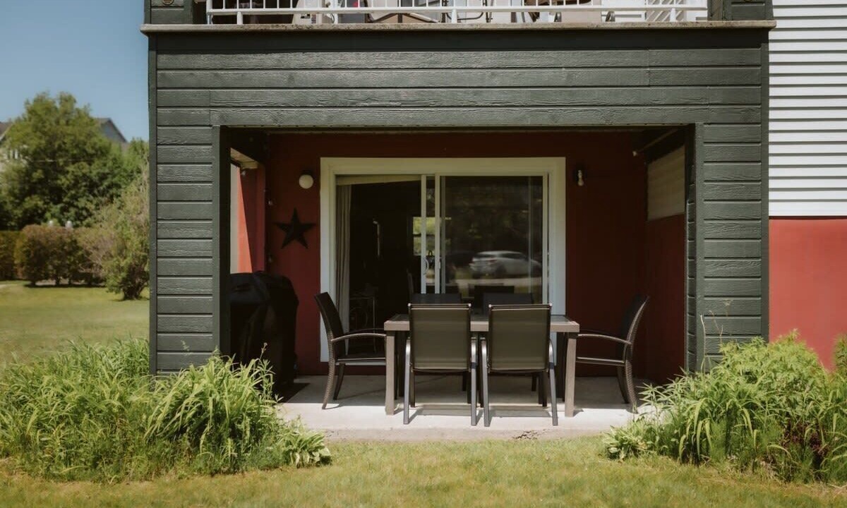 Photo of Others in Magog