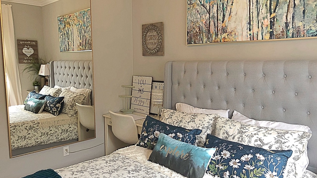 Photo of Bedroom in Langford
