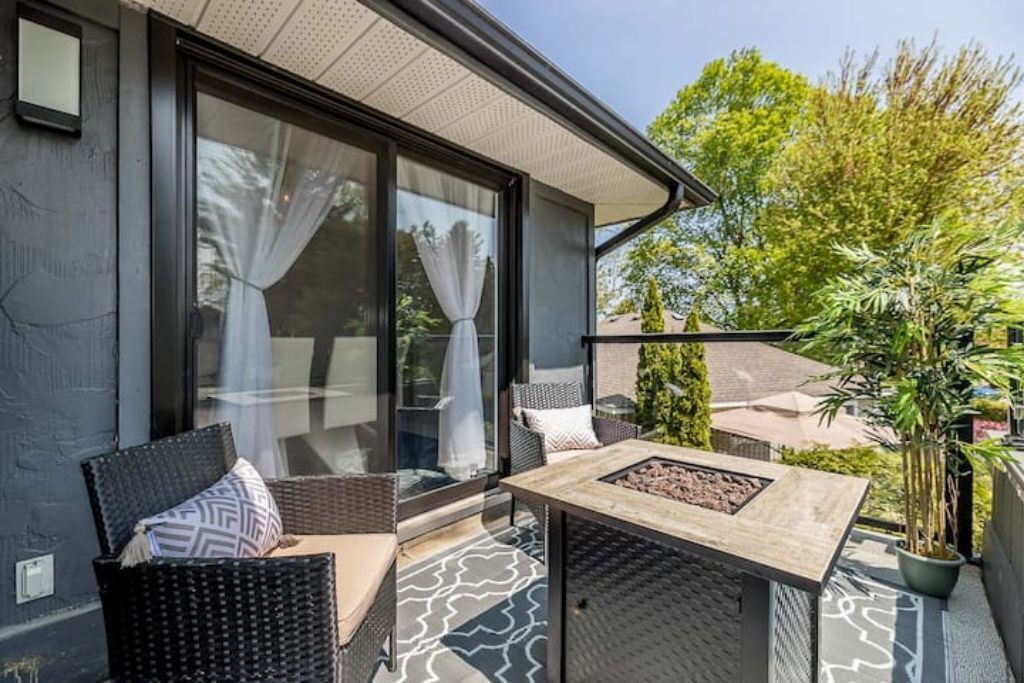 Photo of Patio Balcony in Alcona