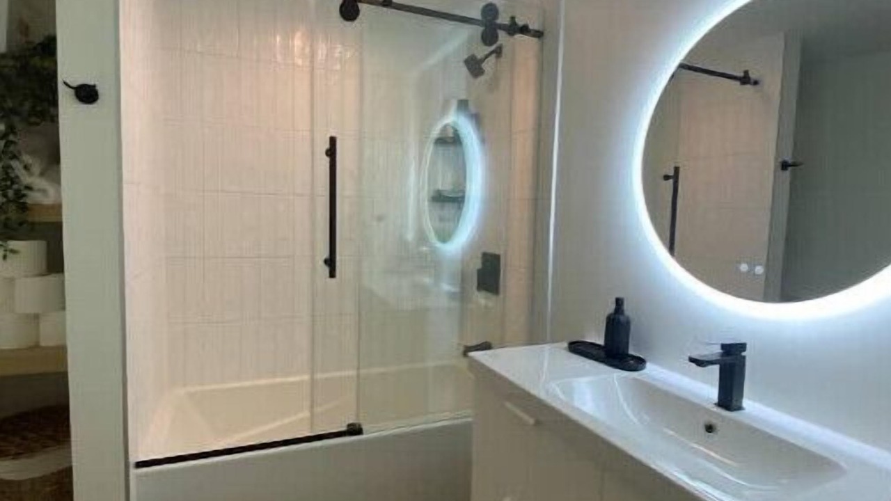 Photo of Bathroom in Flesherton
