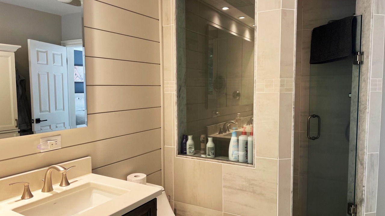 Photo of Bathroom in Eagle Lake