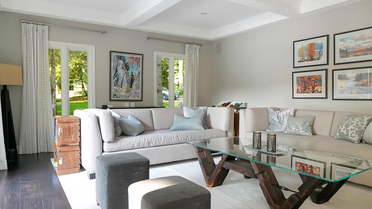 Photo of Livingroom in Eagle Lake