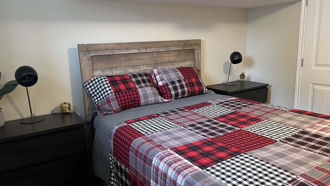 Photo of Bedroom in Algonquin Highlands