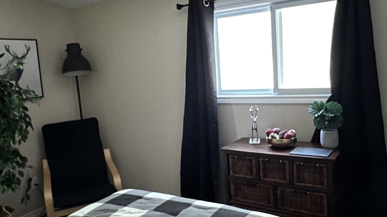 Photo of Bedroom in Algonquin Highlands