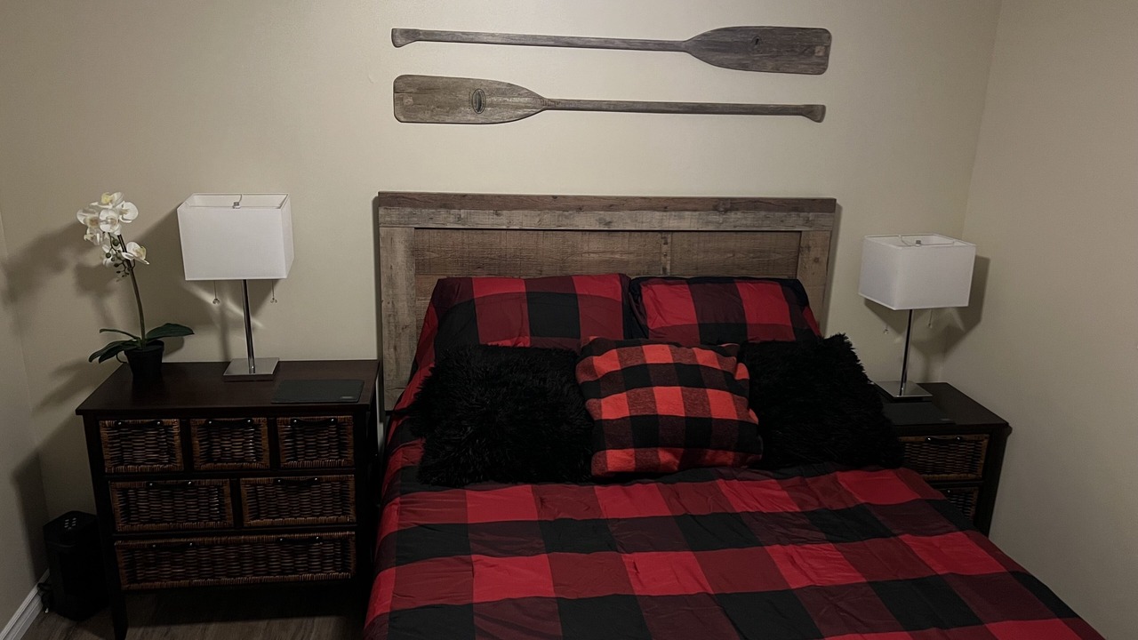 Photo of Bedroom in Algonquin Highlands