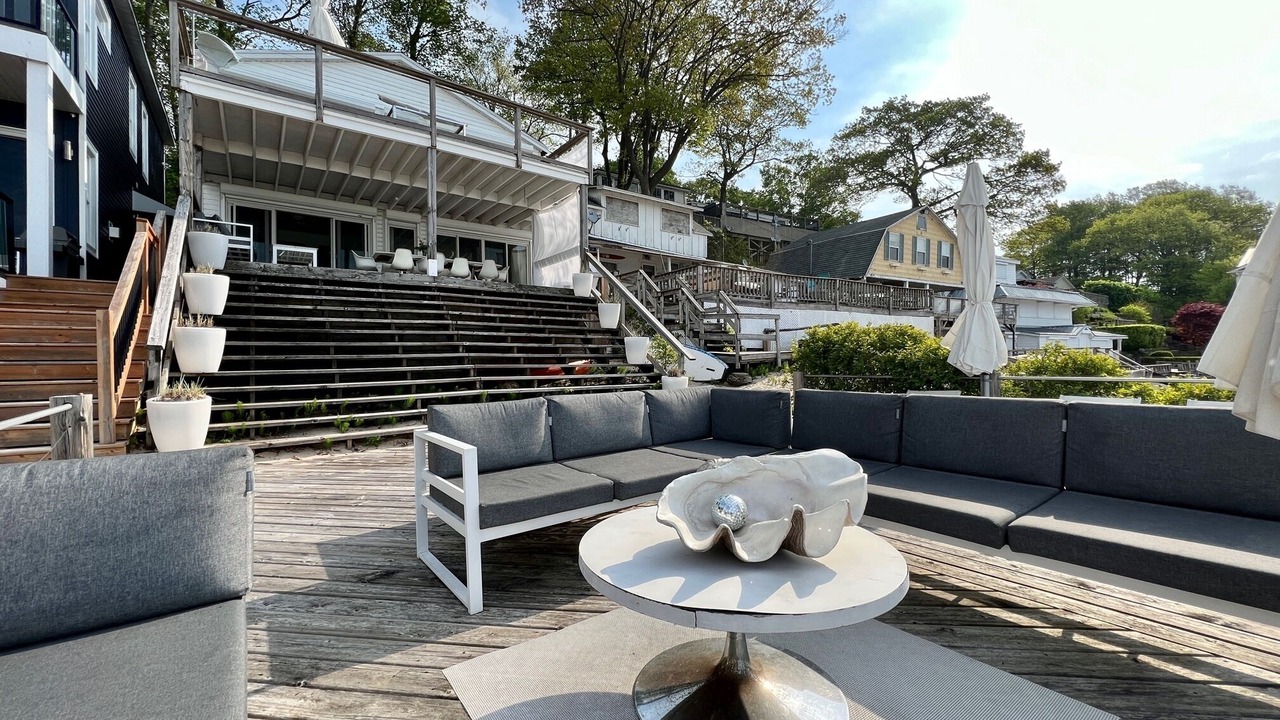 Photo of Patio Balcony in Crystal Beach
