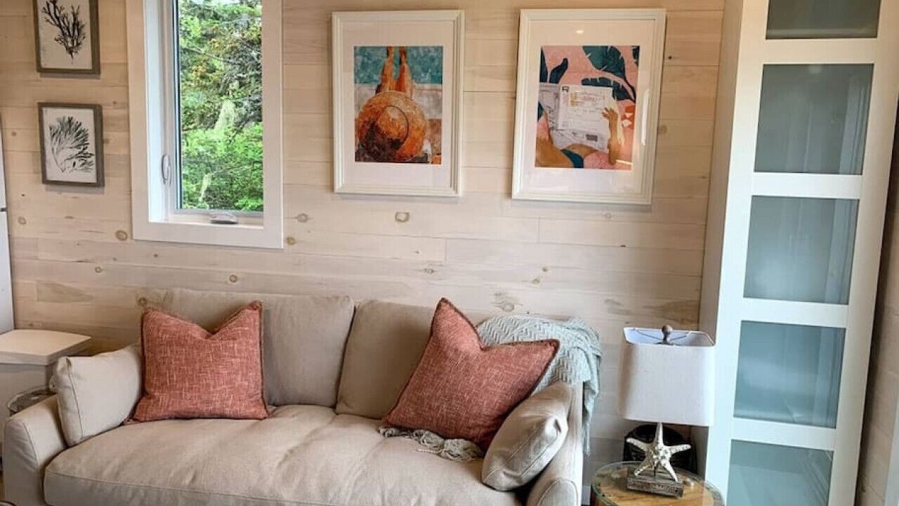 Photo of Livingroom in Summerville Centre