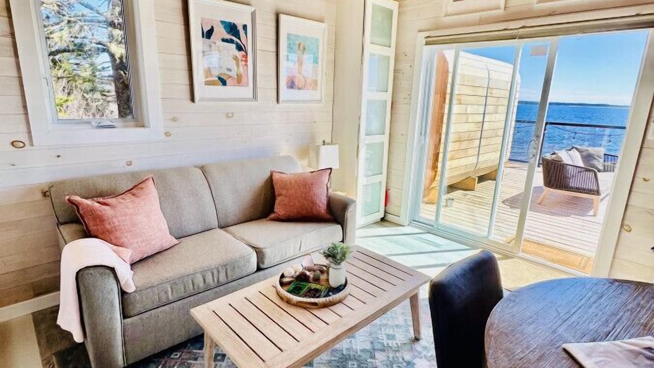 Photo of Livingroom in Summerville Centre