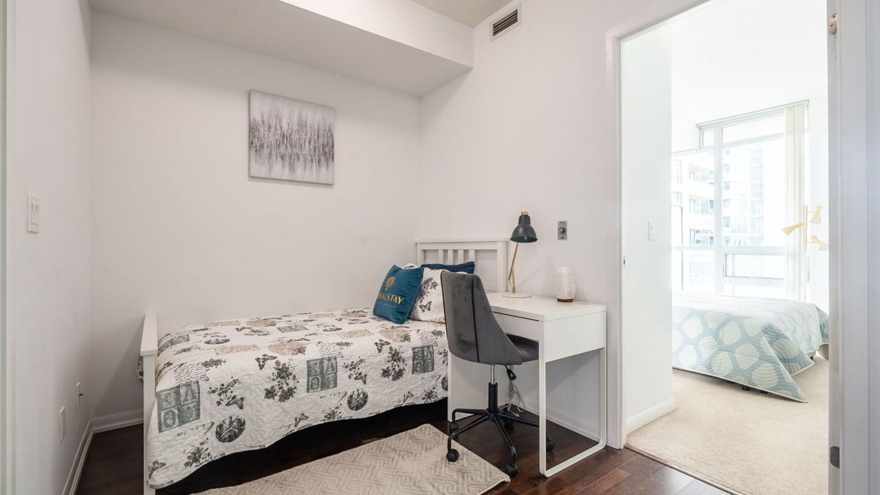Photo of Bedroom in Fort York