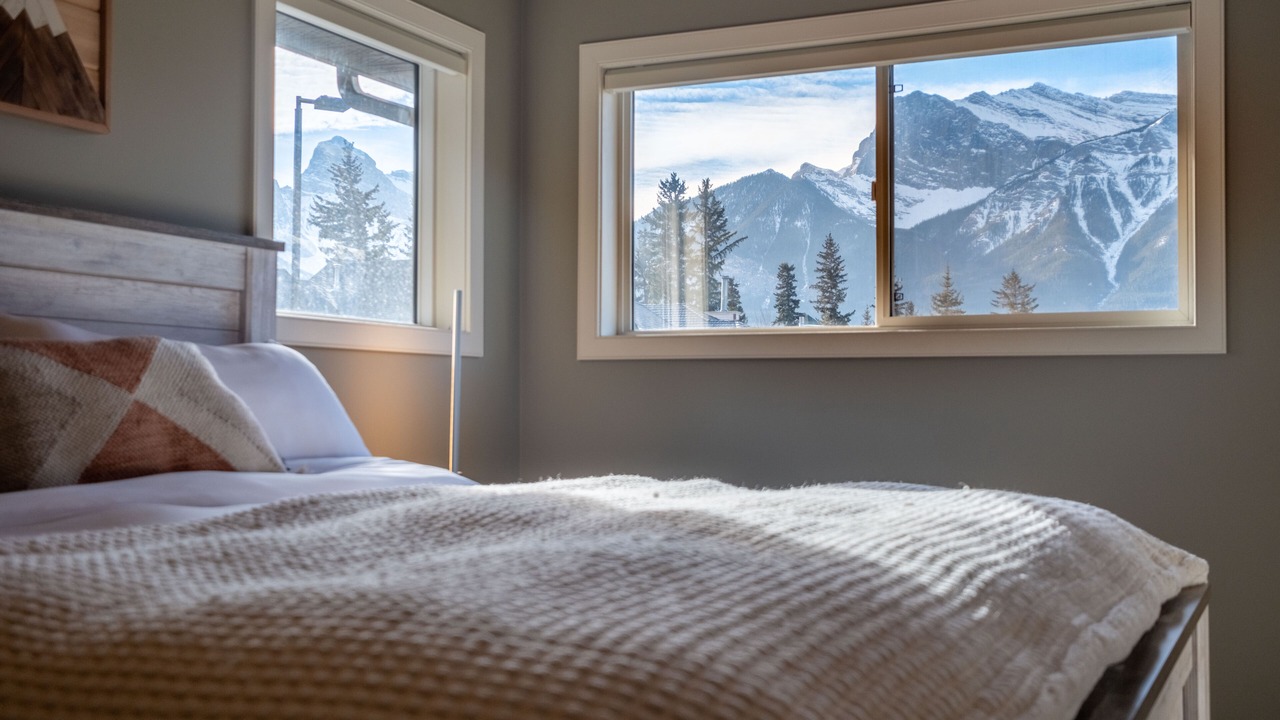 Photo of Bedroom in Cougar Creek