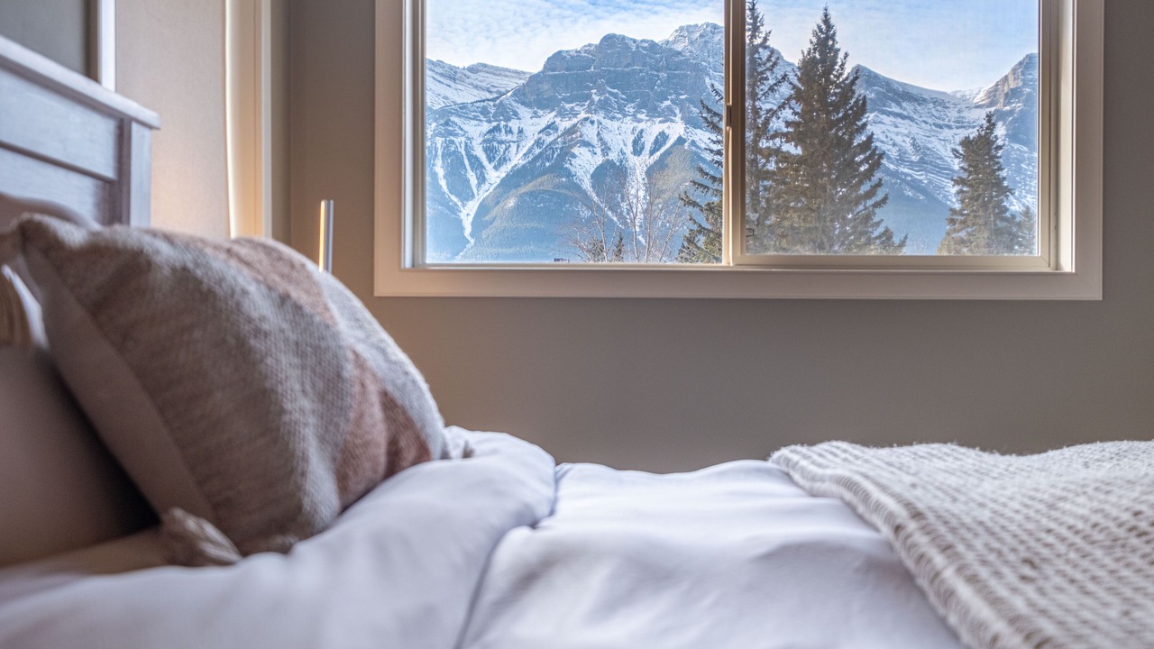 Photo of Bedroom in Cougar Creek