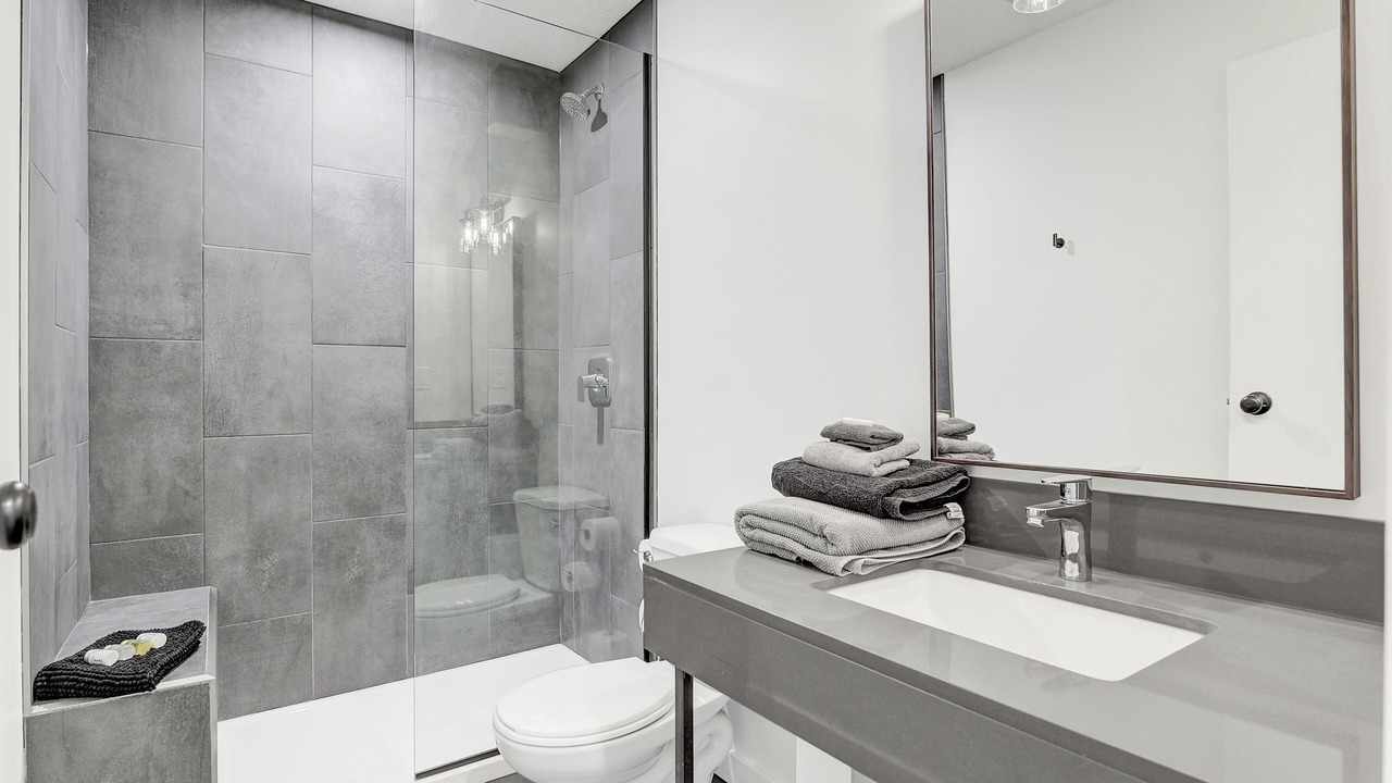 Photo of Bathroom in Clairmont