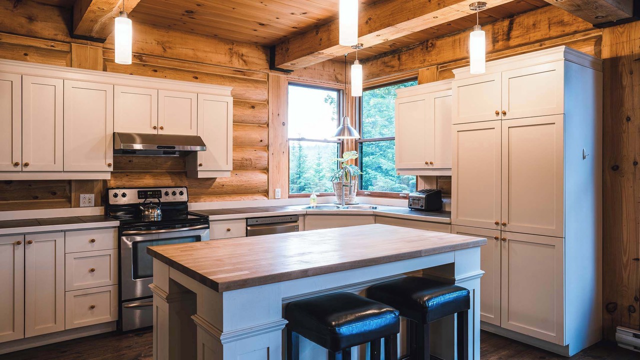 Photo of Kitchen in Lac Superieur Village