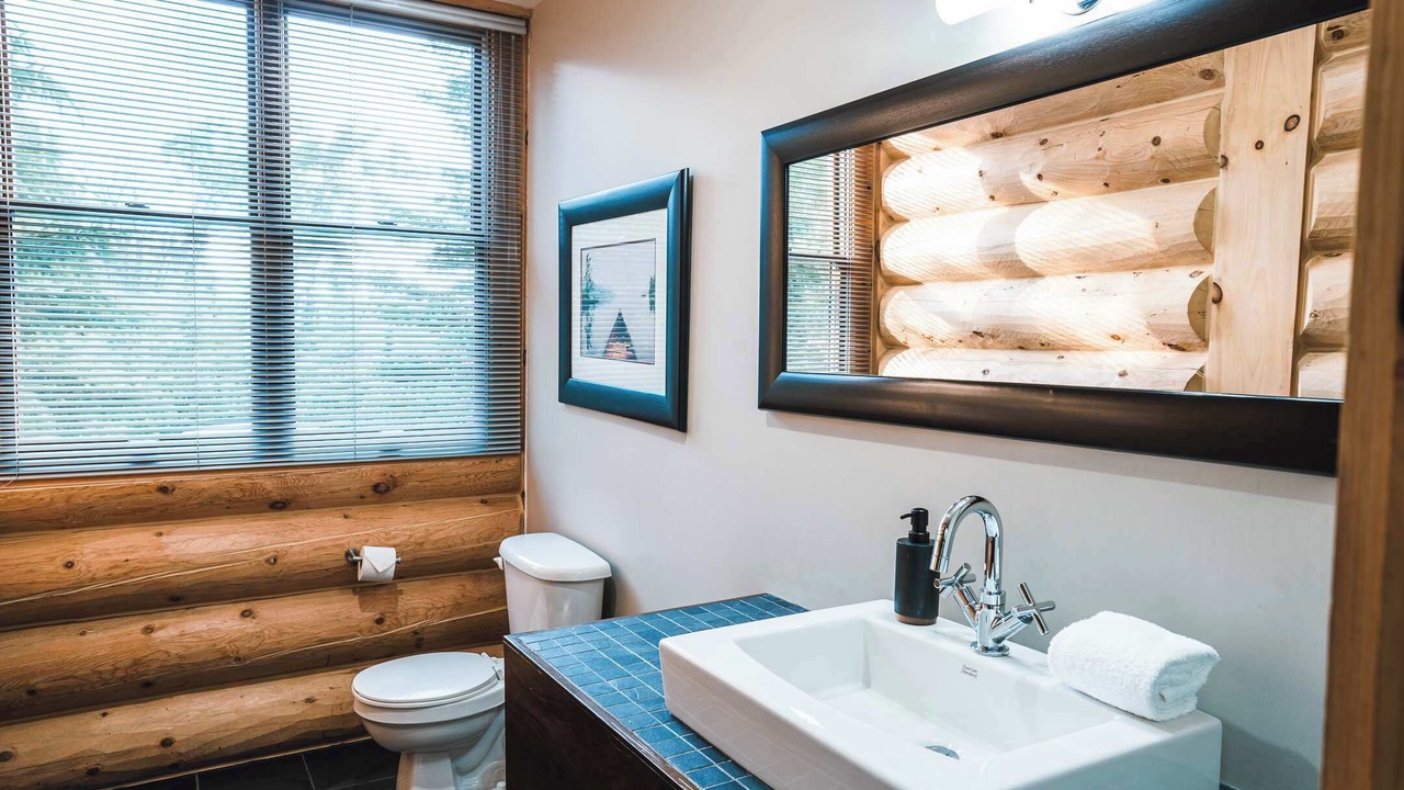 Photo of Bathroom in Lac Superieur Village