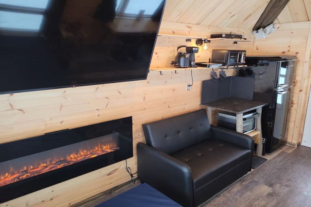 Photo of Livingroom in Golden Lake