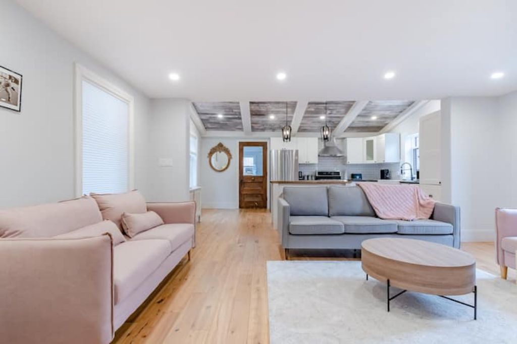 Photo of Livingroom in Elora