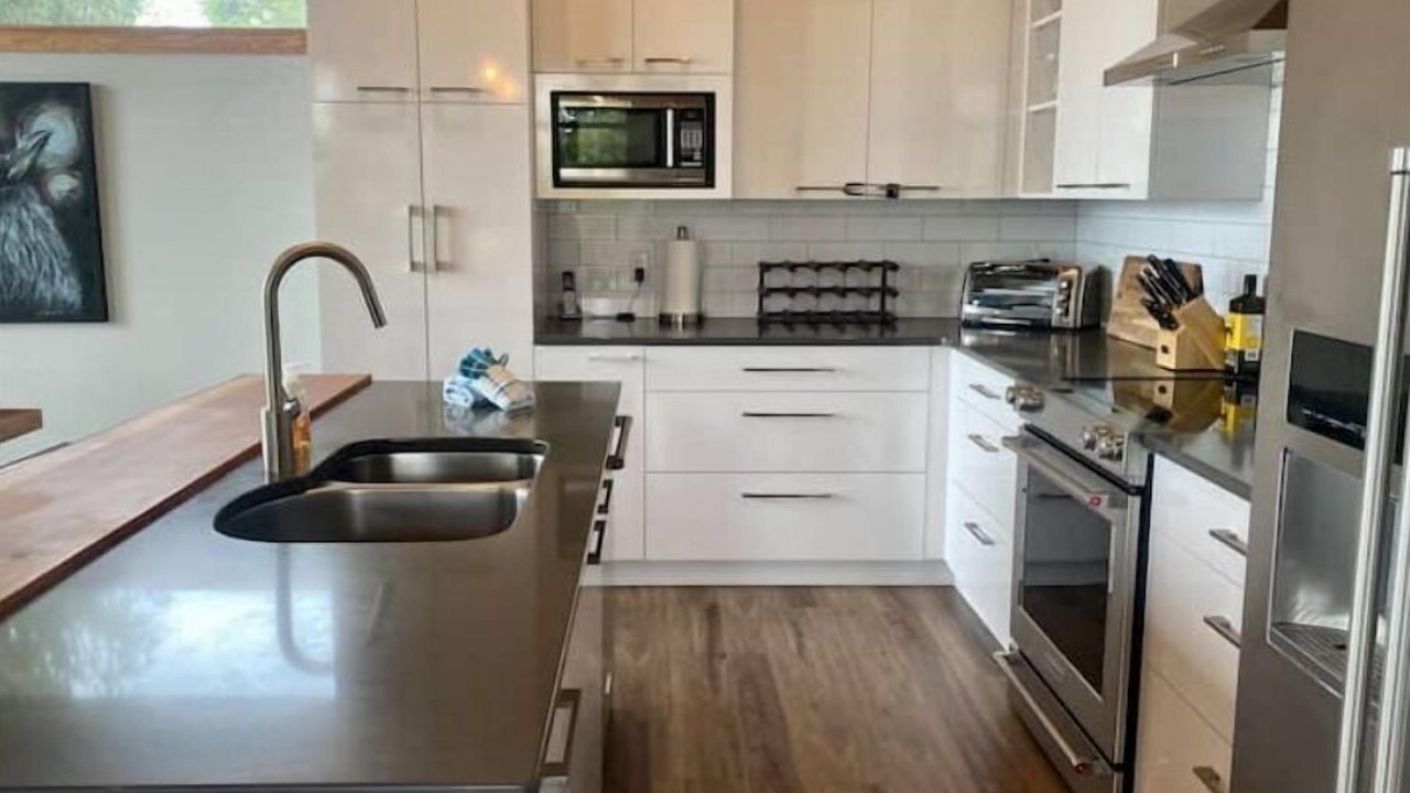 Photo of Kitchen in Juan de Fuca Electoral Area
