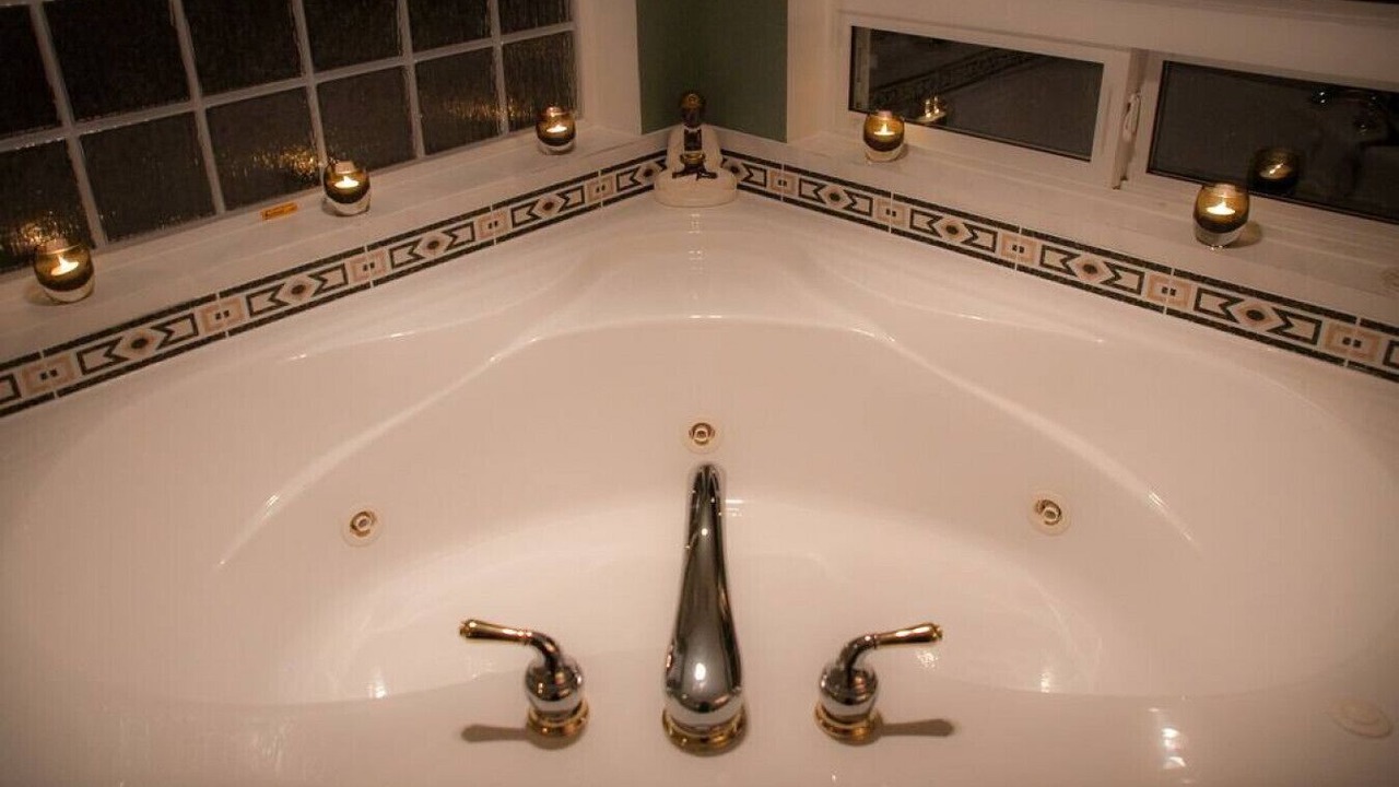 Photo of Bathroom in Regional District of Nanaimo
