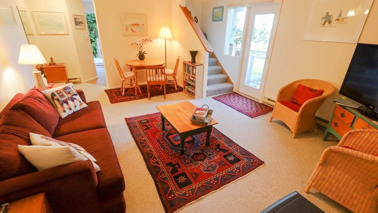 Photo of Livingroom in Salt Spring Island