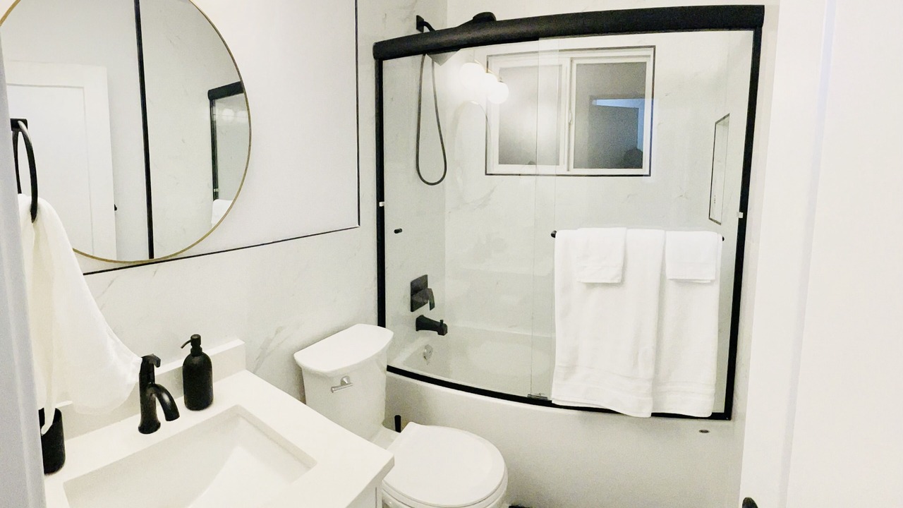 Photo of Bathroom in North Central Edmonton
