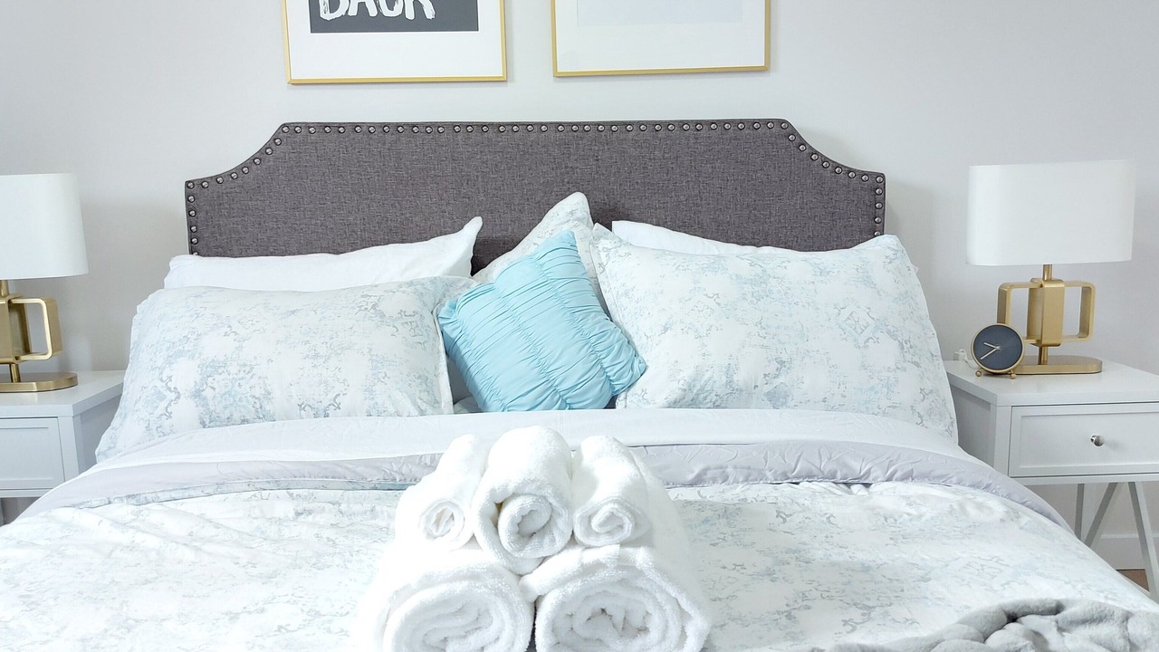 Photo of Bedroom in North Central Edmonton
