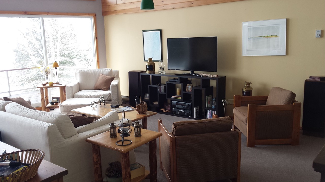 Photo of Livingroom in Northern Ontario