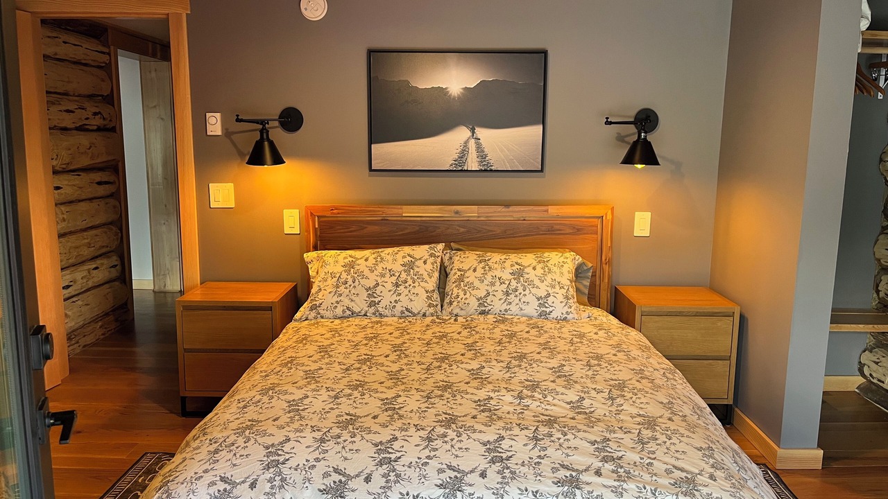 Photo of Bedroom in Central Kootenay