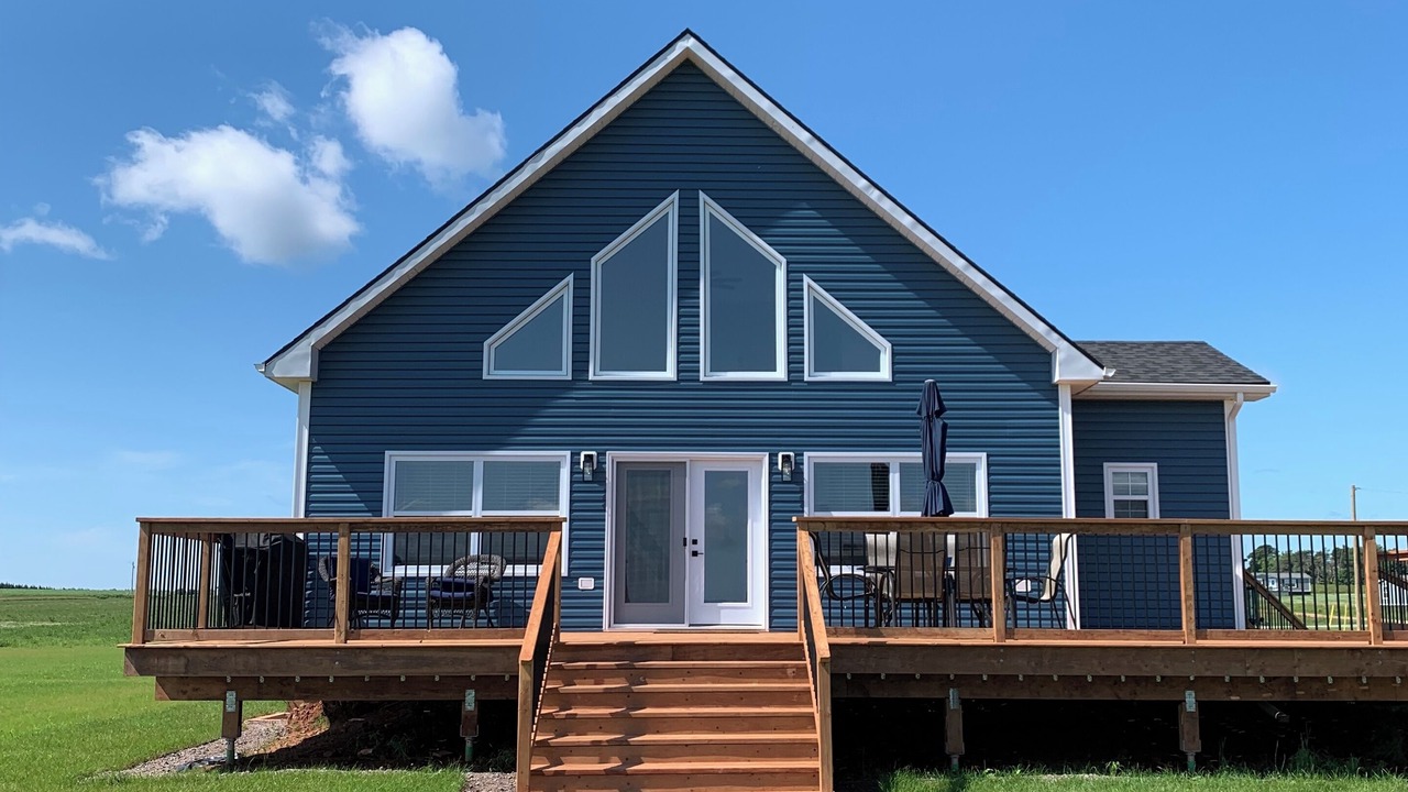 Photo of Outdoor in Red House