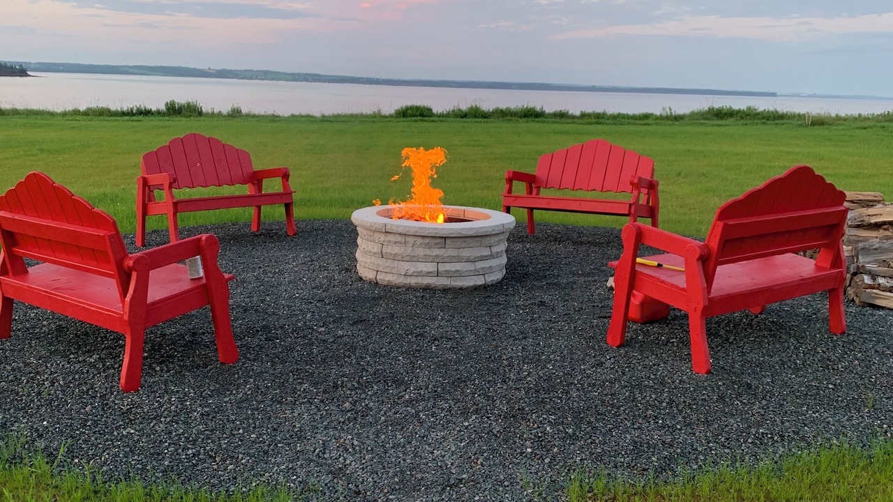 Photo of Outdoor in Red House