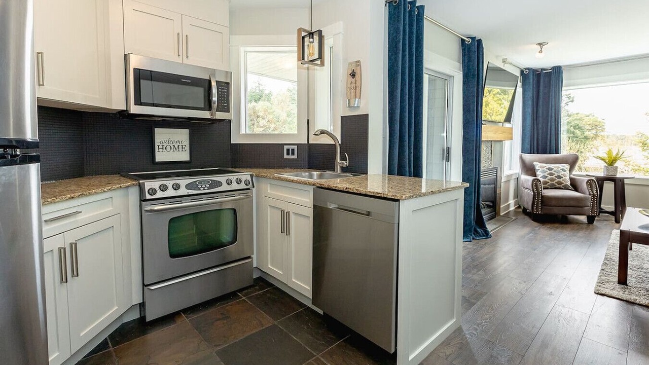 Photo of Kitchen in Regional District of Nanaimo