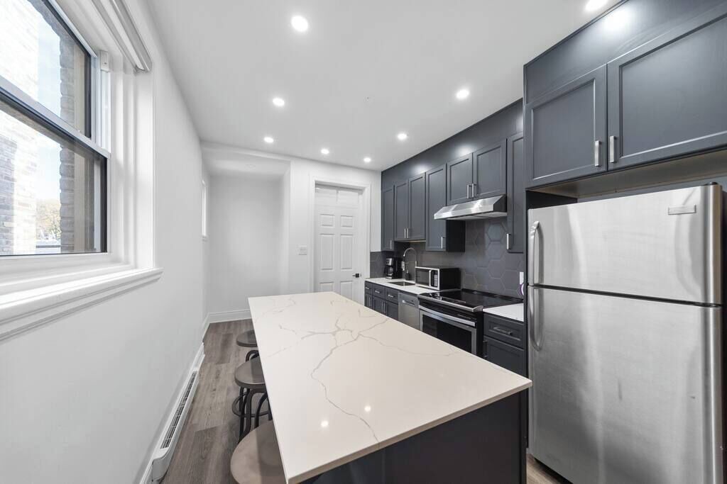 Photo of Kitchen in Cote-Des-Neiges—Notre-Dame-De-Grace