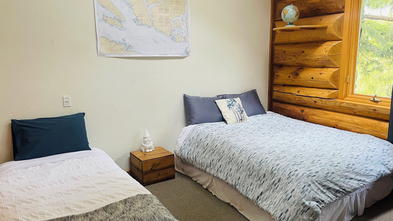 Photo of Bedroom in Bowen Island