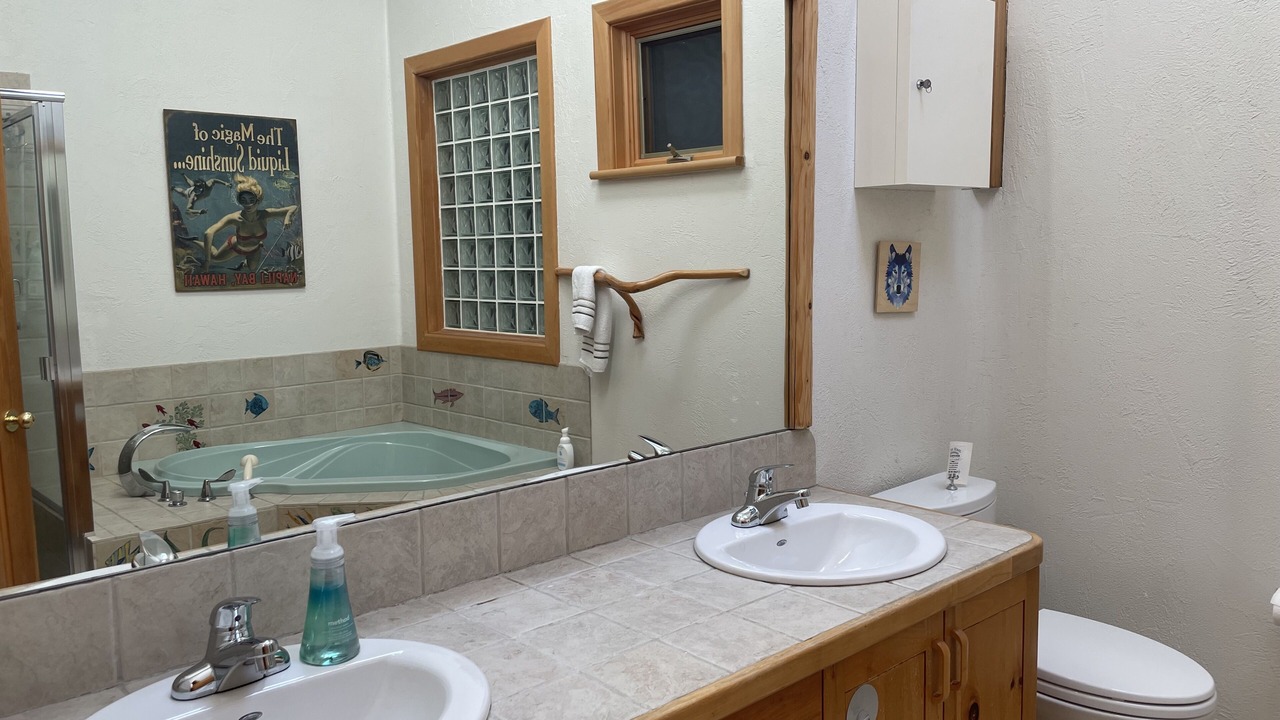 Photo of Bathroom in Bowen Island