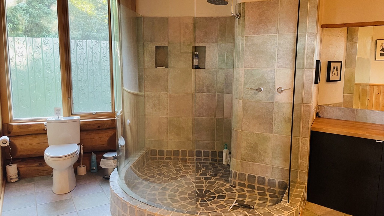 Photo of Bathroom in Bowen Island