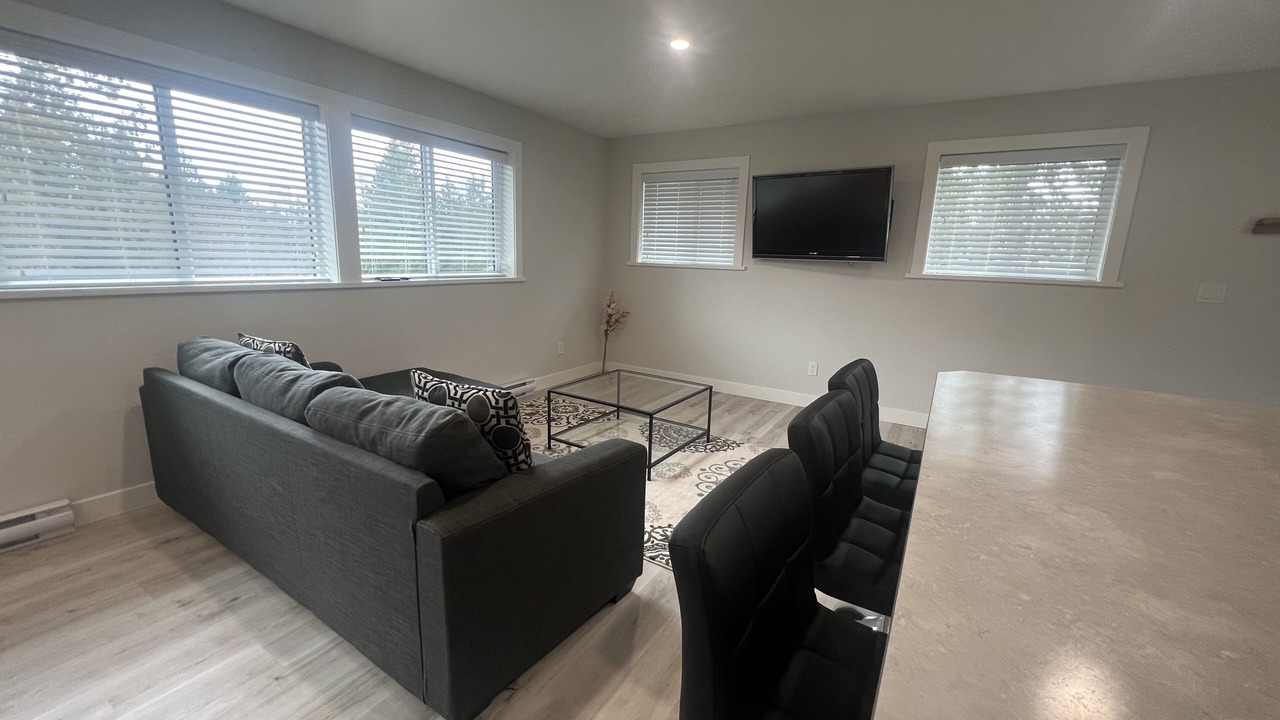 Photo of Livingroom in Gibsons