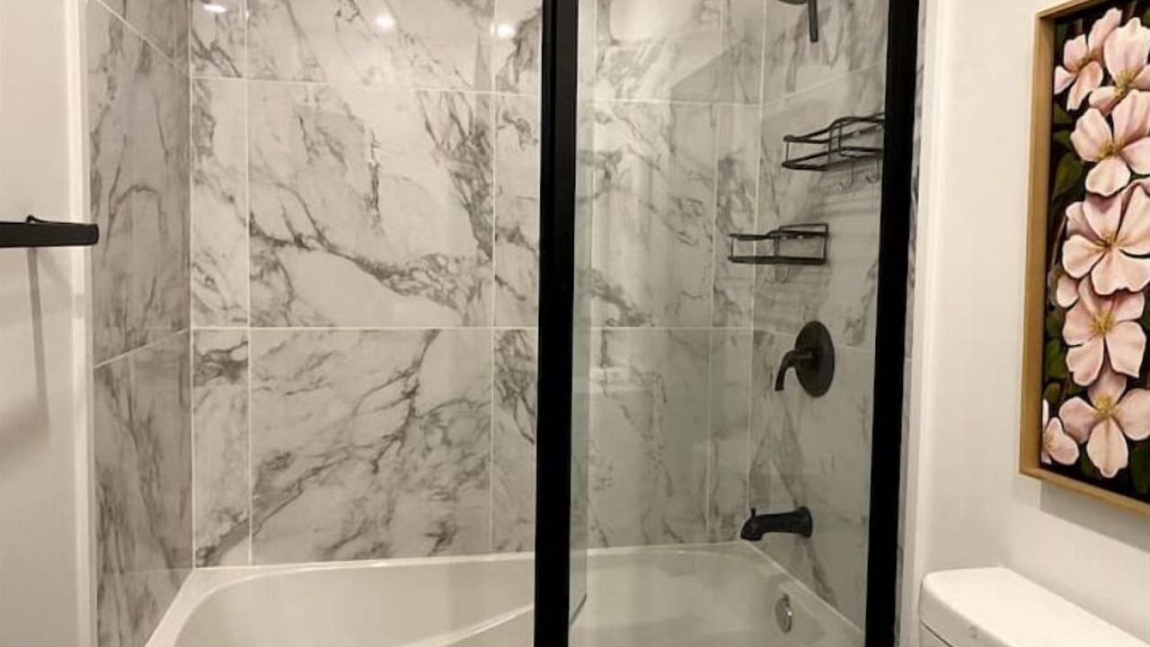 Photo of Bathroom in Carling