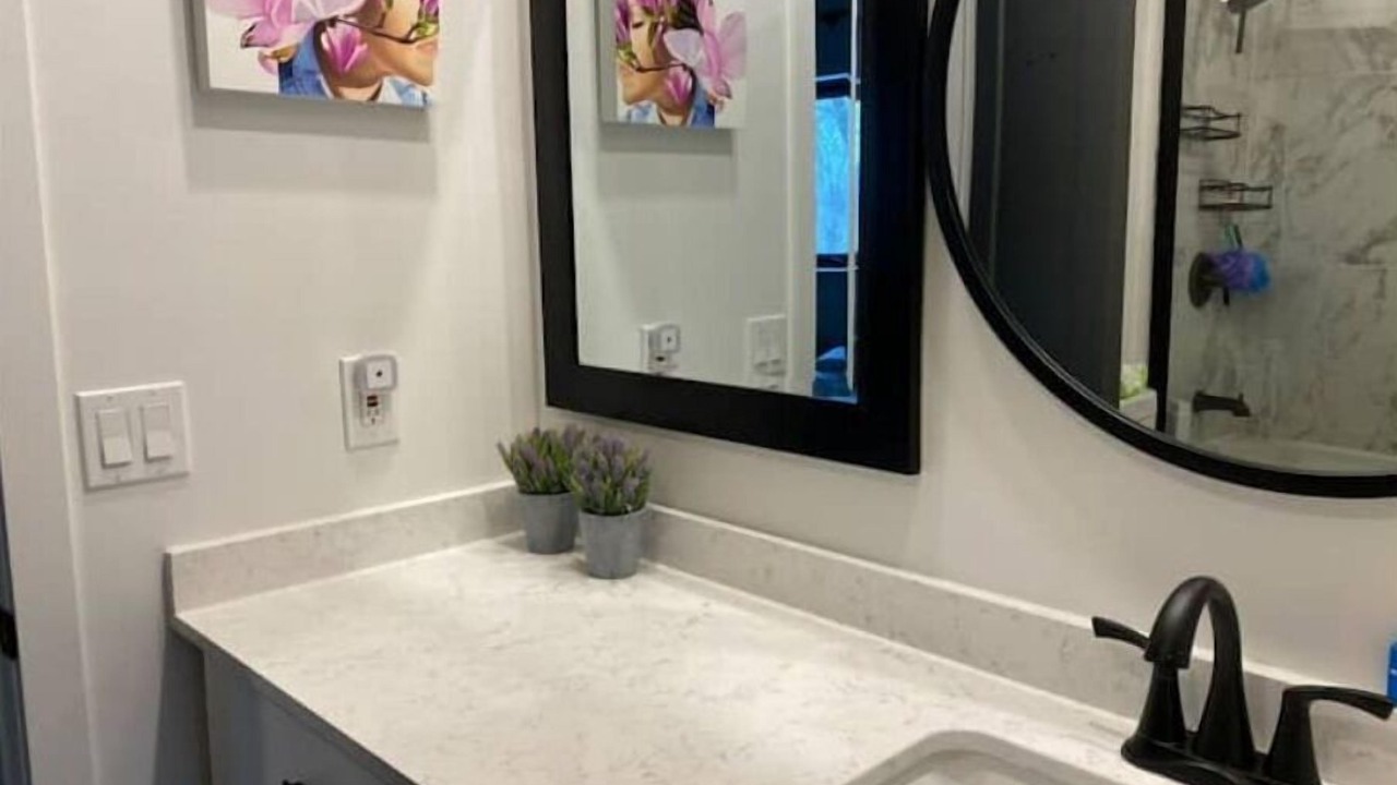 Photo of Bathroom in Carling