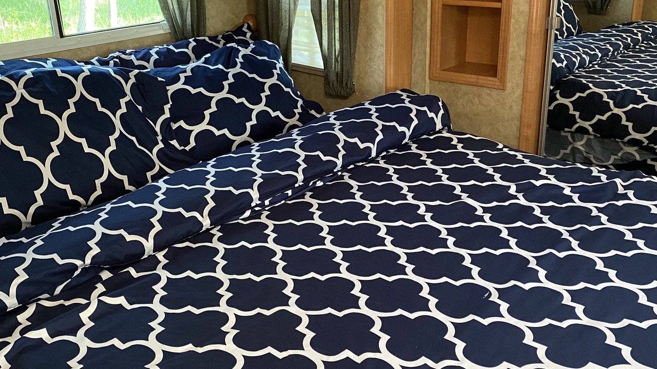 Photo of Bedroom in Onanole