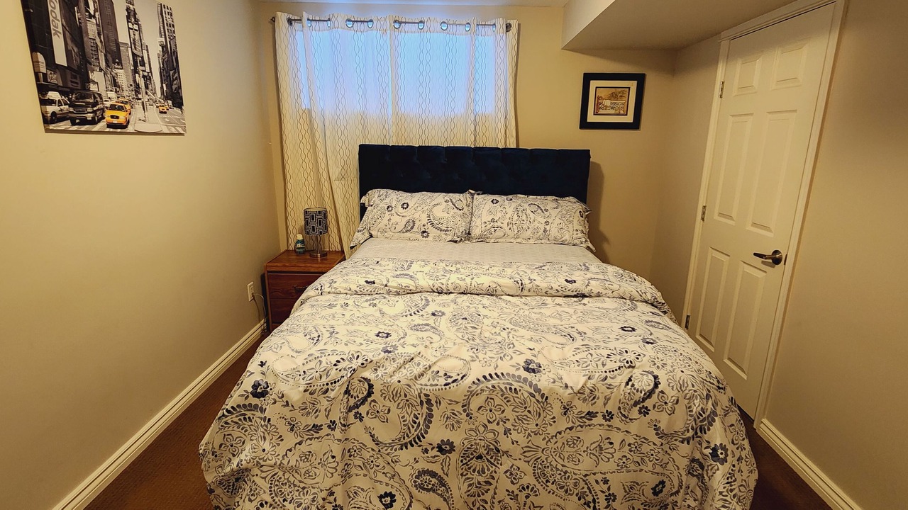 Photo of Bedroom in Airdrie
