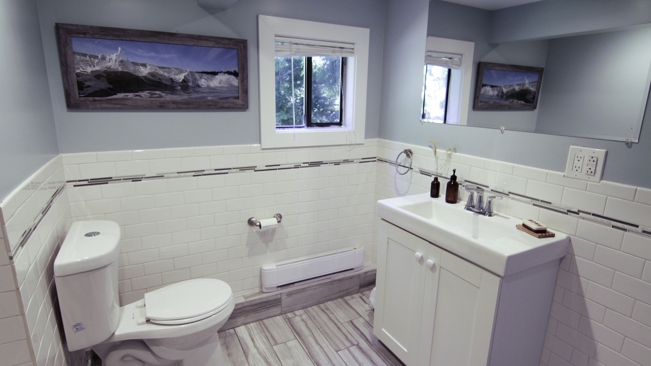 Photo of Bathroom in Otter Point