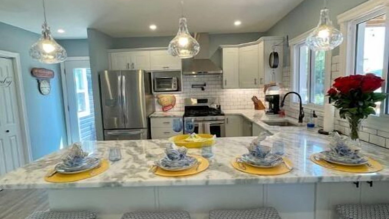 Photo of Kitchen in Amherstburg