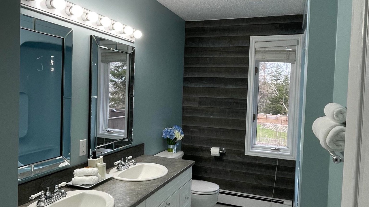 Photo of Bathroom in Summerside