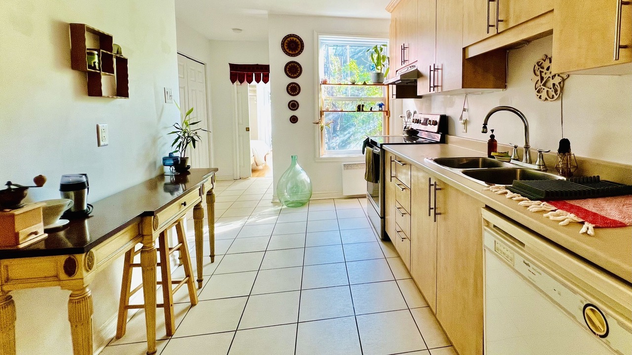 Photo of Kitchen in Mile-Ex