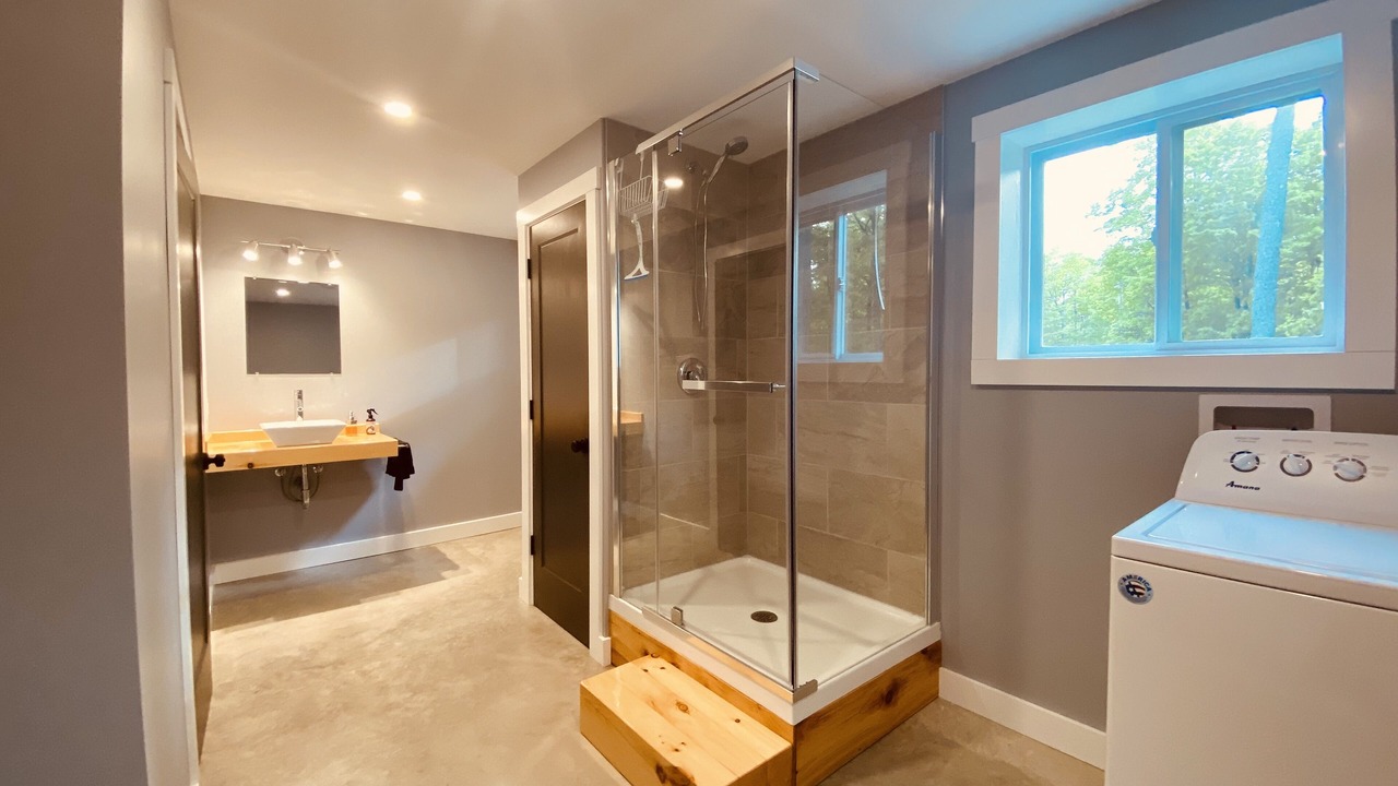Photo of Bathroom in Mayo