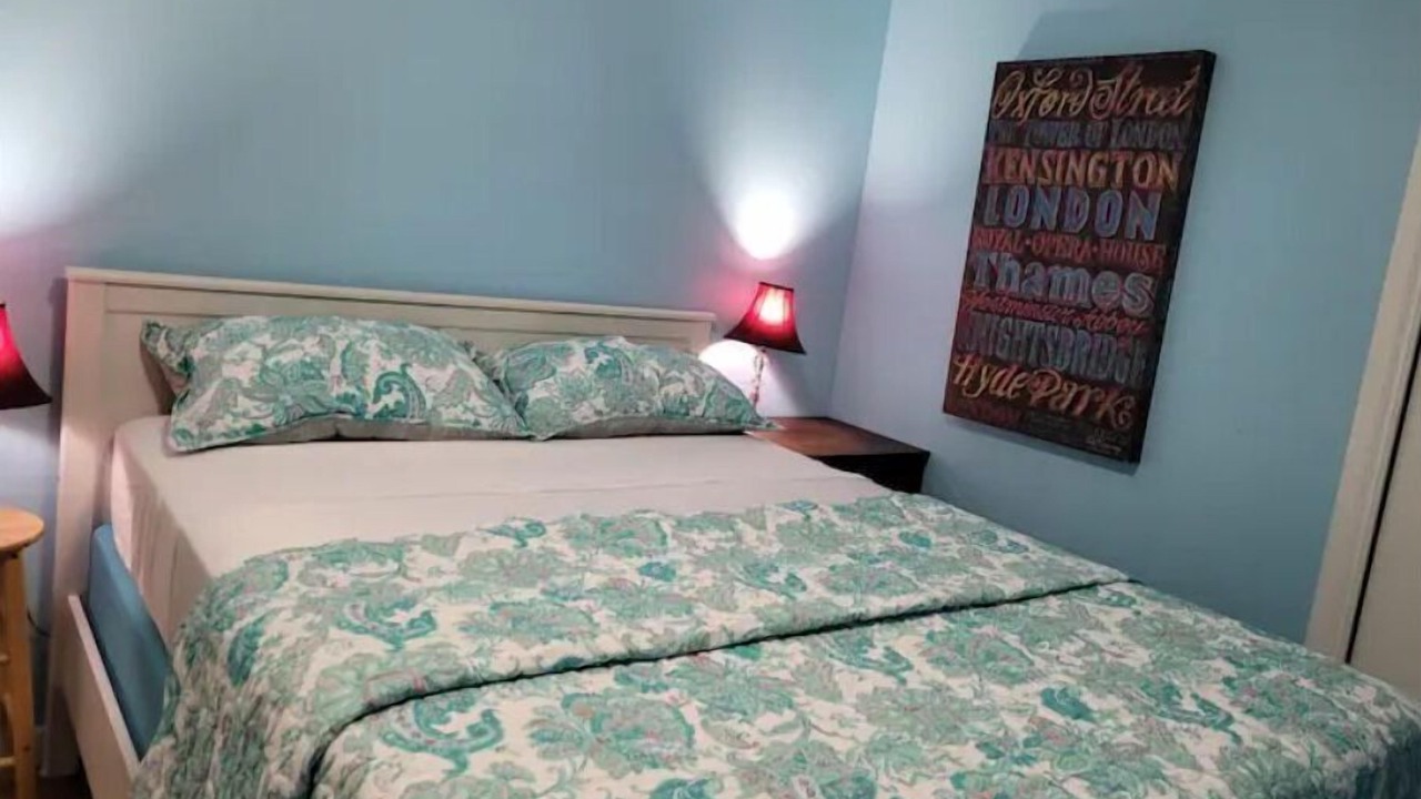 Photo of Bedroom in Sauble Beach