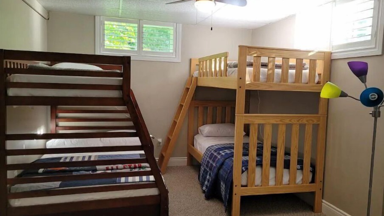 Photo of Bedroom in Sauble Beach