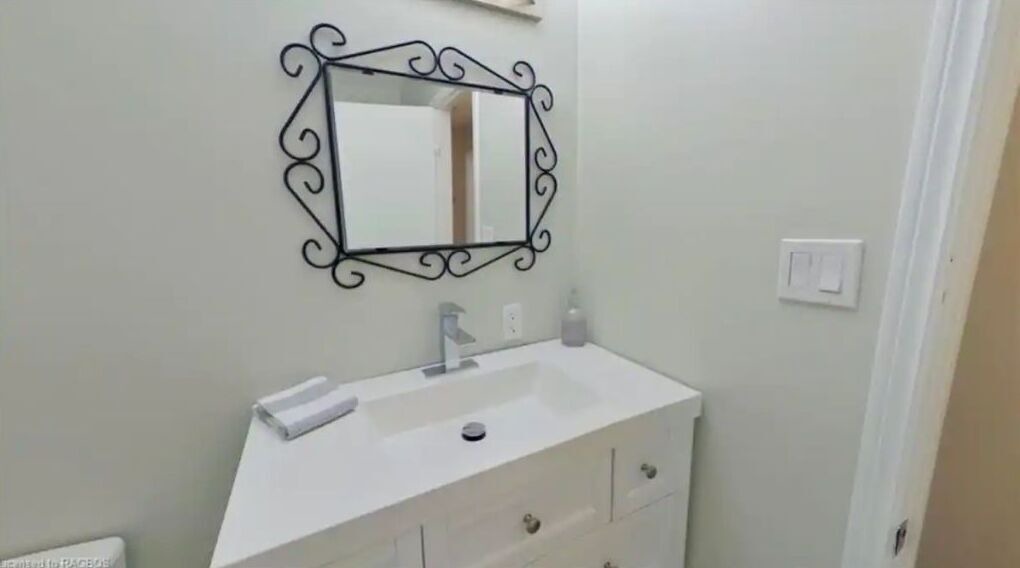 Photo of Bathroom in Sauble Beach