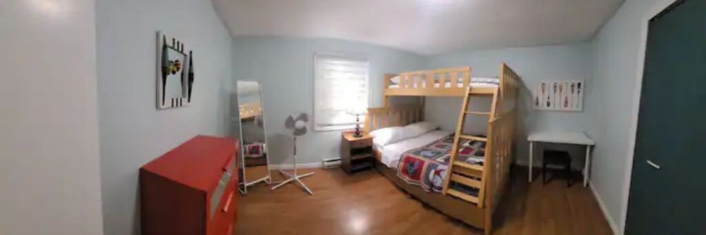 Photo of Bedroom in Sauble Beach
