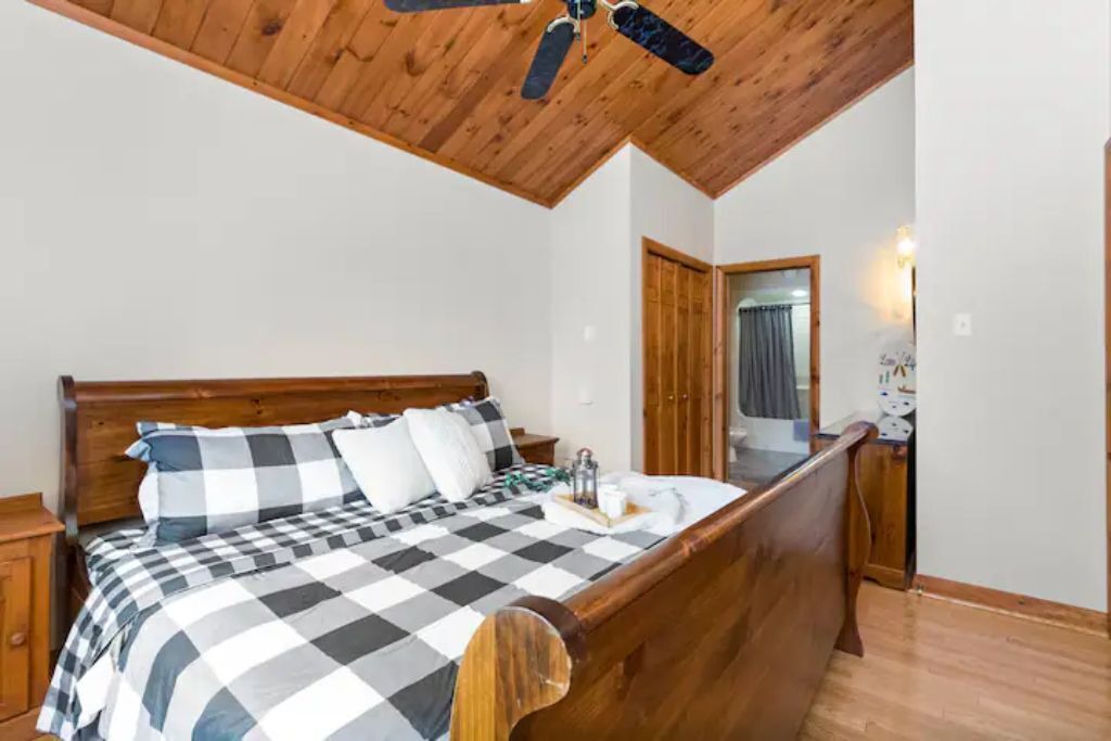 Photo of Bedroom in Windermere